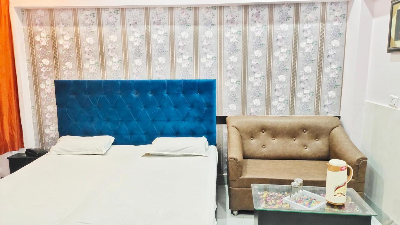 Hotel Shivay Palace Basti Εξωτερικό φωτογραφία